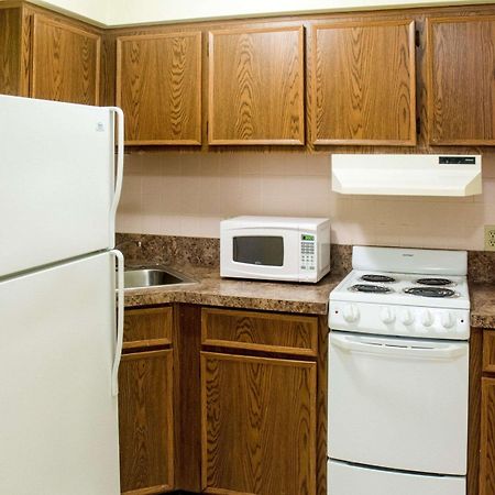 Econo Lodge Chesapeake Route 13 And I-464 Bagian luar foto
