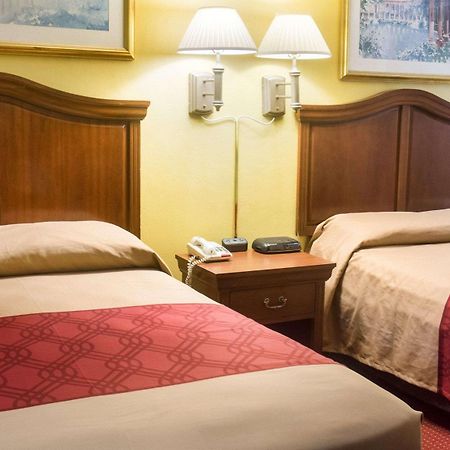 Econo Lodge Chesapeake Route 13 And I-464 Bagian luar foto