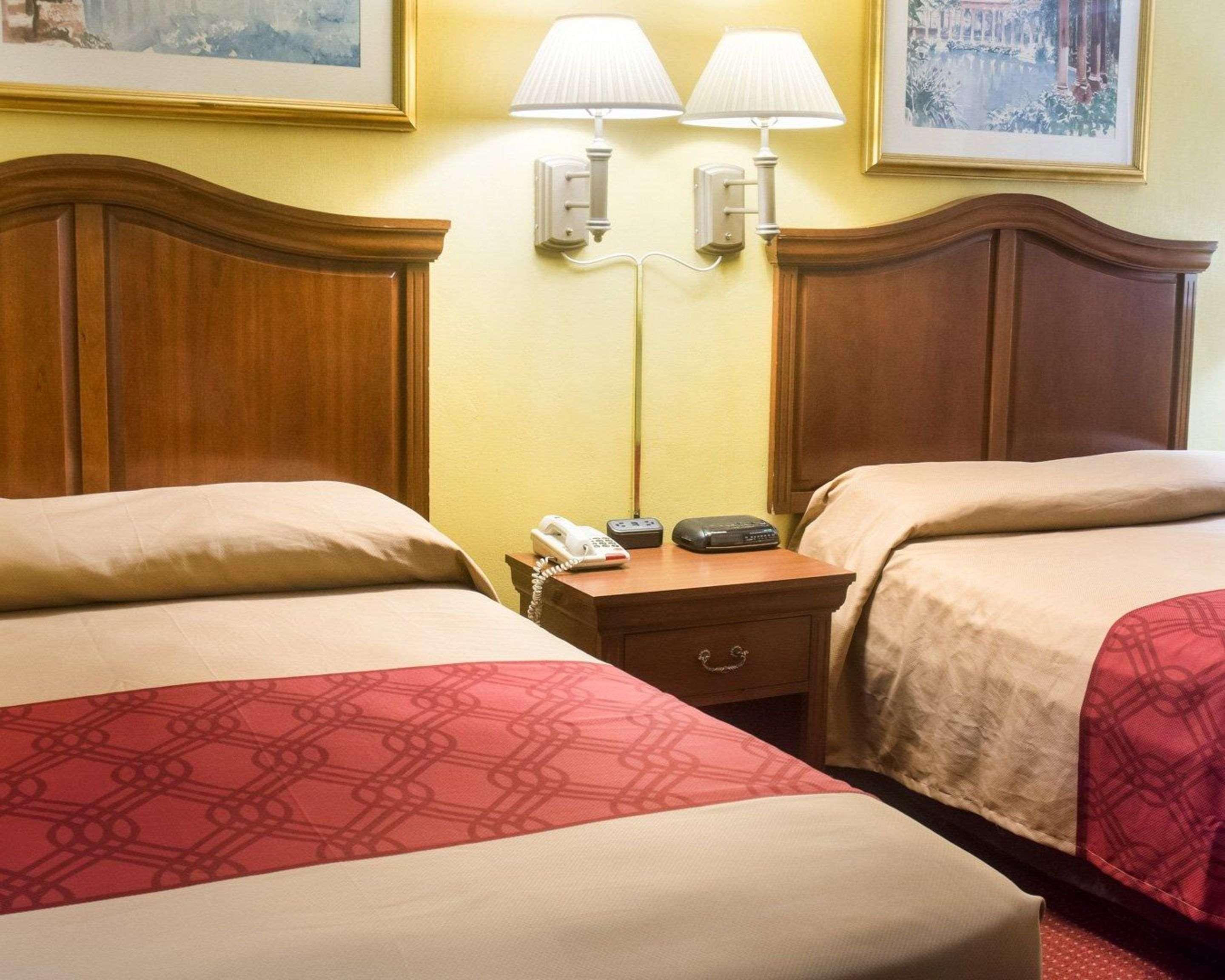 Econo Lodge Chesapeake Route 13 And I-464 Bagian luar foto