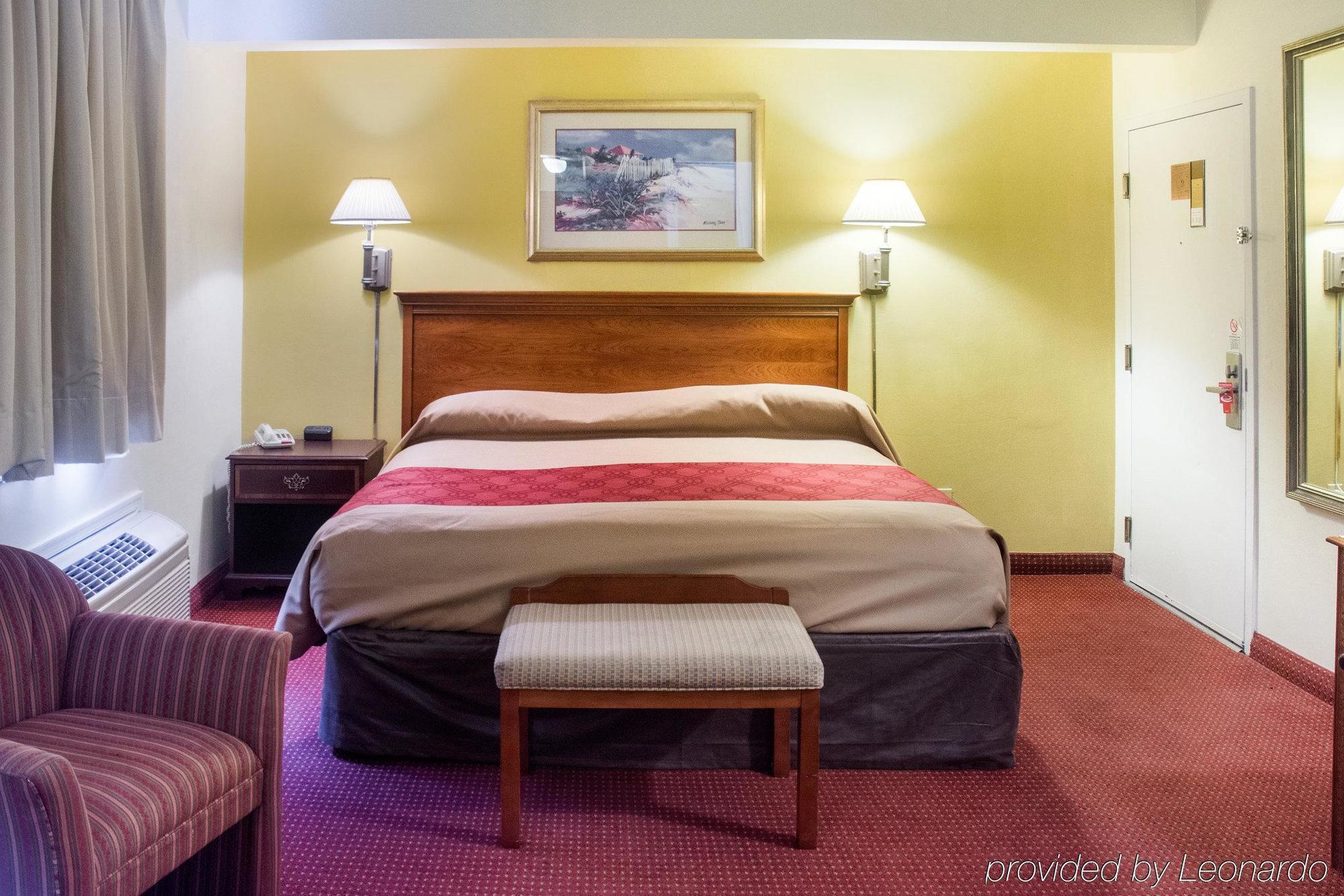 Econo Lodge Chesapeake Route 13 And I-464 Bagian luar foto