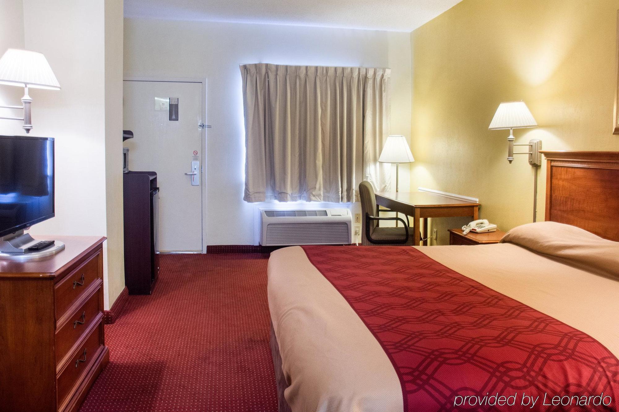 Econo Lodge Chesapeake Route 13 And I-464 Bagian luar foto